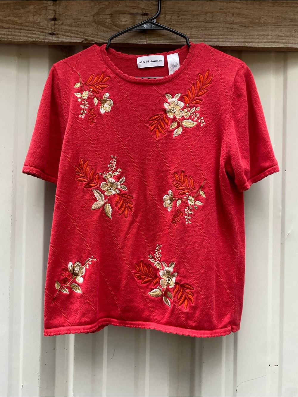 Vintage Alfred Dunner Red Floral Embroidered Short Sleeve Sweater| Size S